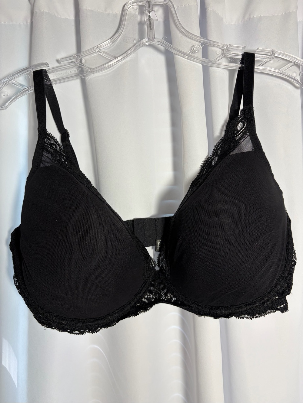 NATORI Black Bra with Lace Trim size 36DDD